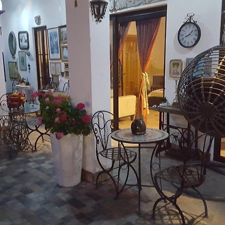 La Casona Azul Bed N Breakfast Santa Rosa de Jauregui المظهر الخارجي الصورة