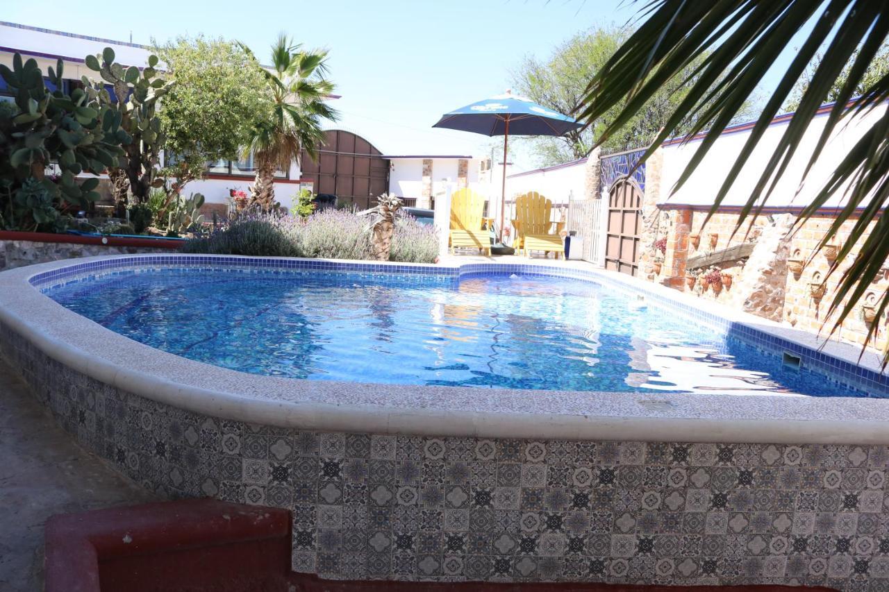 La Casona Azul Bed N Breakfast Santa Rosa de Jauregui المظهر الخارجي الصورة