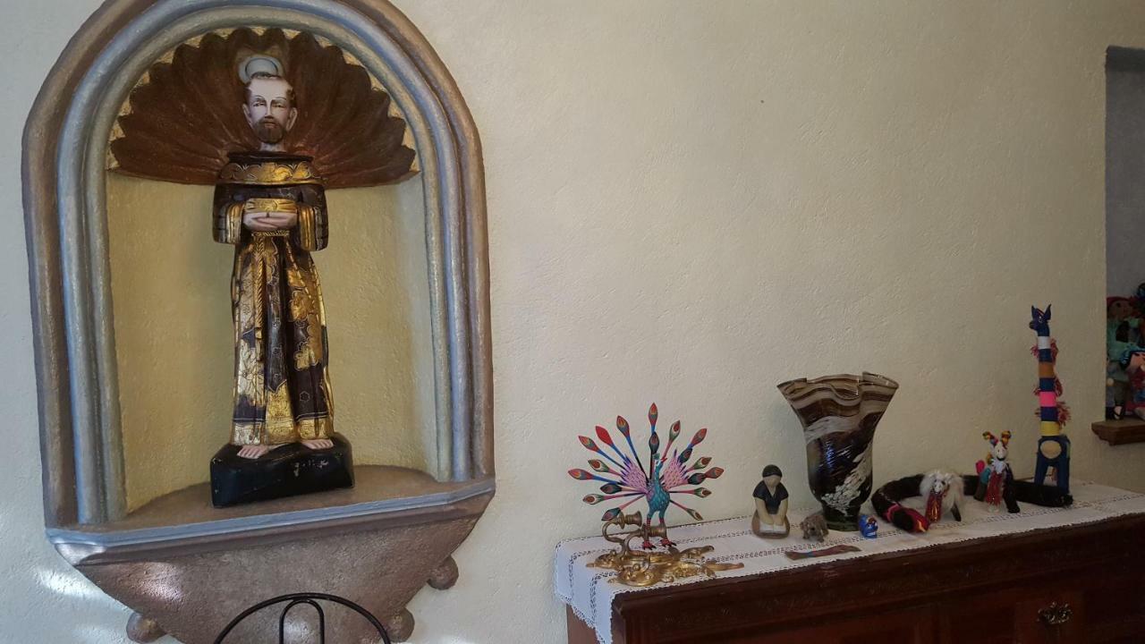 La Casona Azul Bed N Breakfast Santa Rosa de Jauregui المظهر الخارجي الصورة