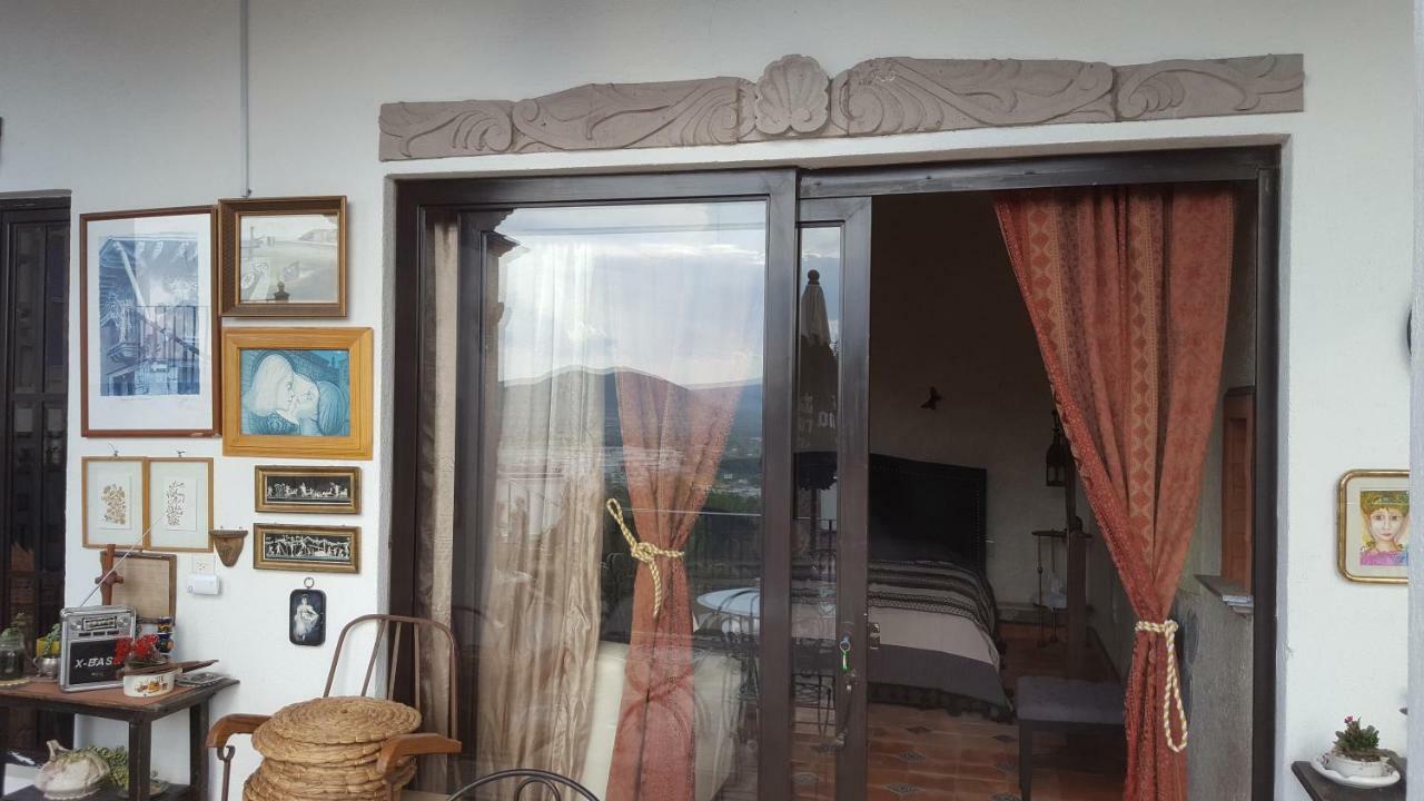 La Casona Azul Bed N Breakfast Santa Rosa de Jauregui المظهر الخارجي الصورة