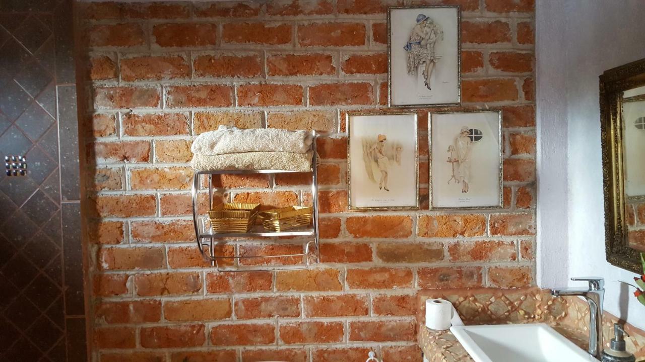 La Casona Azul Bed N Breakfast Santa Rosa de Jauregui المظهر الخارجي الصورة